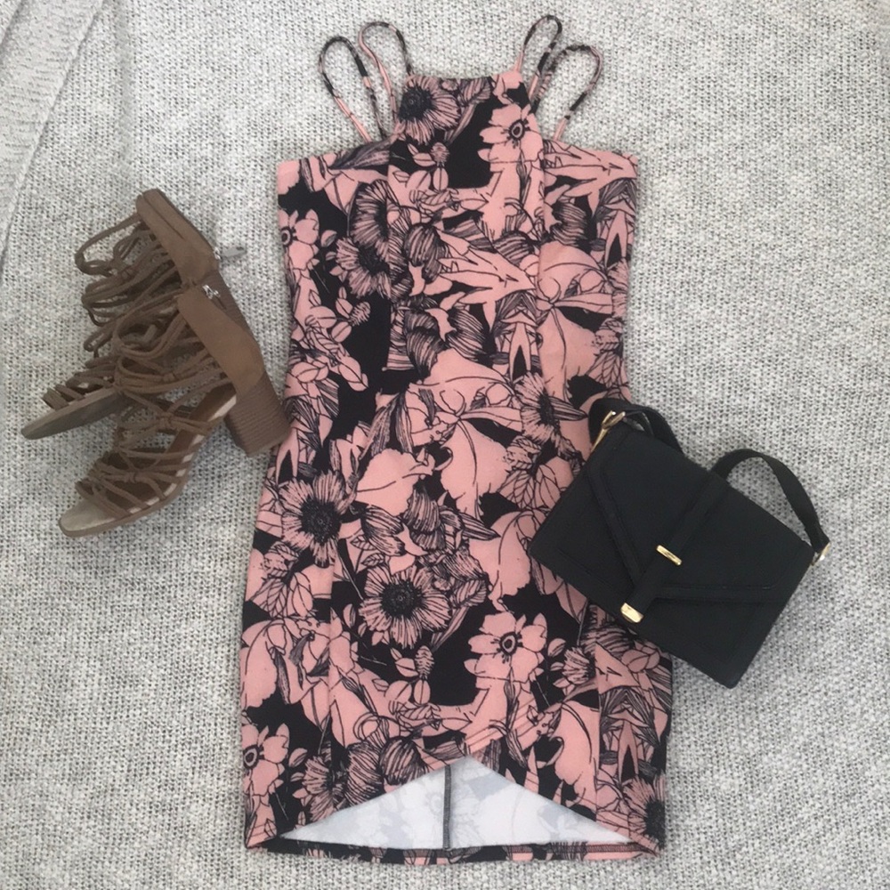 AX PARIS ASOS size 8 floral pink mini dress NEW